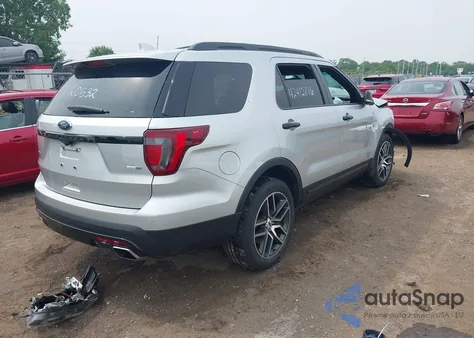 2017 Ford Explorer Sport z USA, uszkodzony, nr VIN 1FM5K8GTXHGB20532